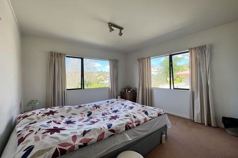 Photo of property in 2/5 Pelican Lane, Unsworth Heights, Auckland, 0632