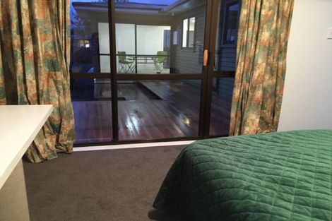 Photo of property in 59 Victoria Street, Carterton, 5713