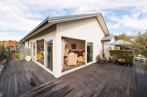 Photo of property in 42 Stewart Crescent, Hokowhitu, Palmerston North, 4410