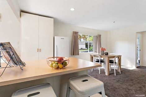 Photo of property in 2/12 Taynith Place, Glenfield, Auckland, 0629
