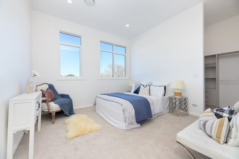 Photo of property in 30 Kenmure Avenue, Forrest Hill, Auckland, 0620