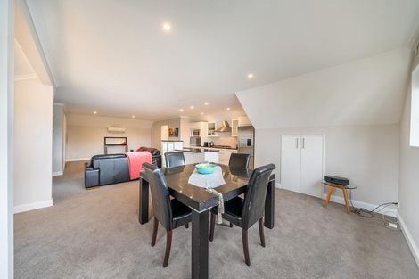 Photo of property in 29 Padnell Crescent, Paparangi, Wellington, 6037