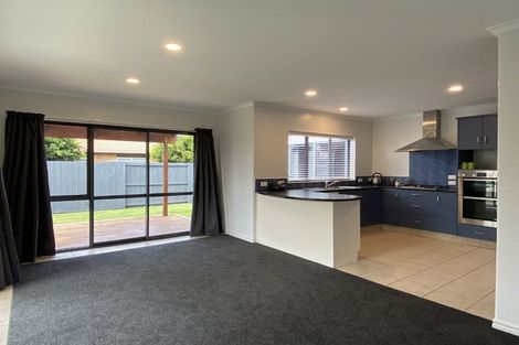 Photo of property in 25 Kahira Crescent, Papamoa Beach, Papamoa, 3118