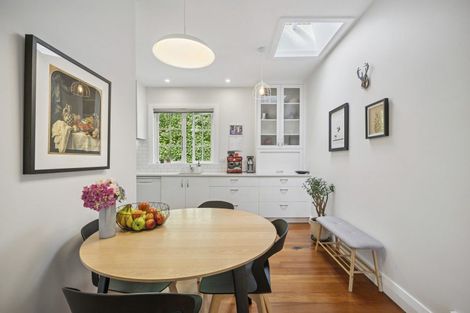 Photo of property in 34 Northland Road, Northland, Wellington, 6012