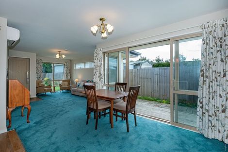 Photo of property in 51 Palmers Road, New Brighton, Christchurch, 8083