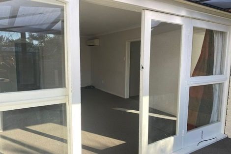 Photo of property in 1/156 Hamilton Avenue, Ilam, Christchurch, 8041