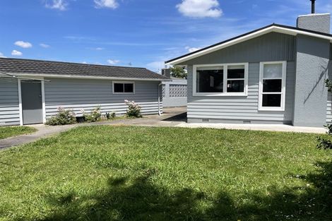 Photo of property in 21 Abraham Crescent, Milson, Palmerston North, 4414
