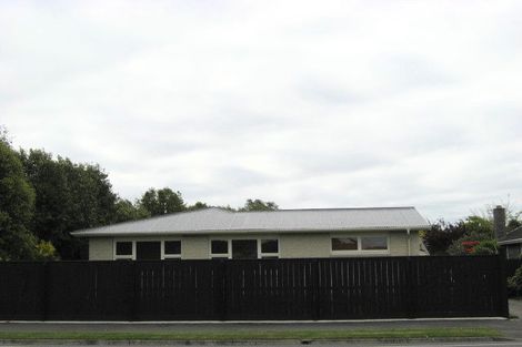 Photo of property in 63 Grahams Road, Burnside, Christchurch, 8041