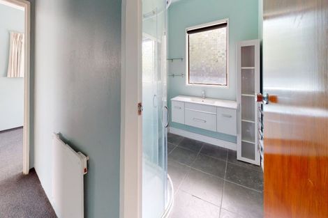 Photo of property in 3 Queen Street, Aramoho, Whanganui, 4500