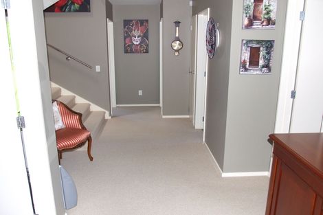 Photo of property in 2/72 Harvey Street, Waipahihi, Taupo, 3330