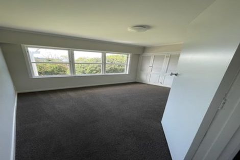 Photo of property in 23 Warren Avenue, Three Kings, Auckland, 1042