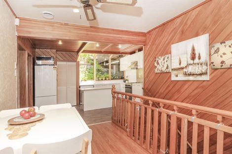 Photo of property in 54 Wood Bay Road, Titirangi, Auckland, 0604