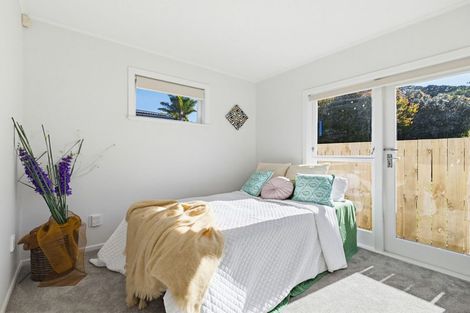 Photo of property in 1 Rosehill Drive, Rosehill, Papakura, 2113