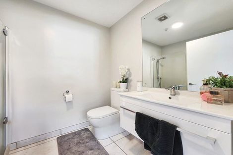 Photo of property in 4/232 Main Road, Tawa, Wellington, 5028