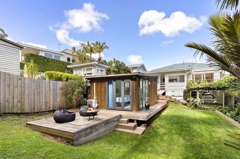 Photo of property in 19 Beaconsfield Street, Grey Lynn, Auckland, 1021