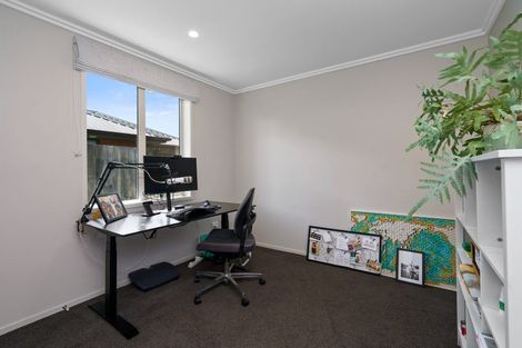 Photo of property in 1 Boyce Crescent, Cambridge, 3434