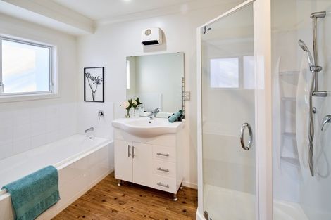 Photo of property in 64 Te Puia Drive, Aotea, Porirua, 5024