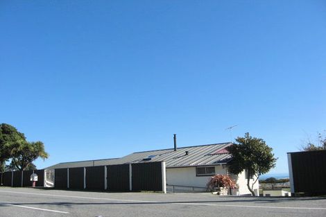 Photo of property in 136 Main South Road, Karoro, Greymouth, 7805