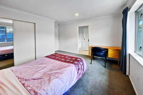 Photo of property in 15a Westburn Terrace, Burnside, Christchurch, 8041