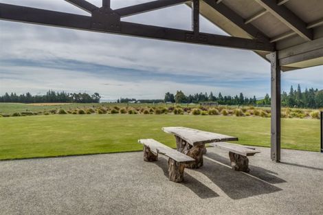 Photo of property in 61 Loburn Whiterock Road, Loburn, Rangiora, 7472