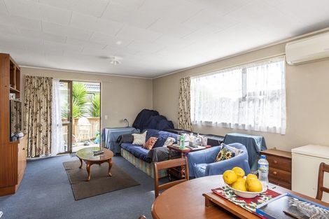 Photo of property in 12 Moa Road, Raumati Beach, Paraparaumu, 5032