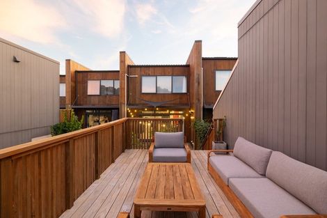 Photo of property in 15 Hudson Bay Road, Hobsonville, Auckland, 0616