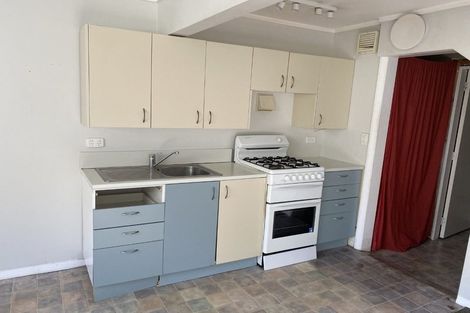 Photo of property in 32 Allen Terrace, Tawa, Wellington, 5028