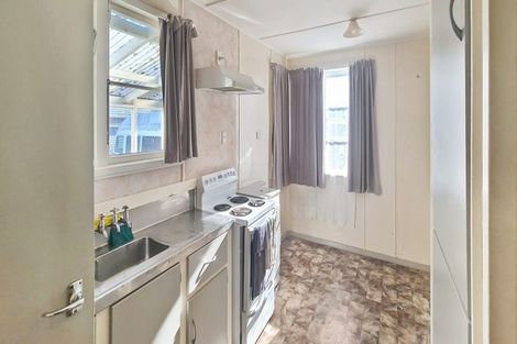 Photo of property in 6 Wilson Road, Hunterville, 4730