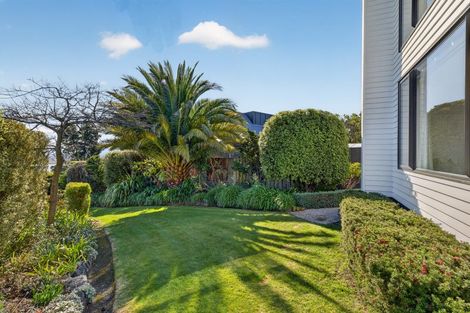 Photo of property in 74 Glenstrae Road, Redcliffs, Christchurch, 8081