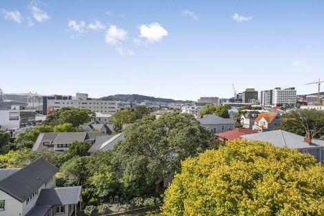 Photo of property in Hobson Court Flats, 59/70 Hobson Street, Thorndon, Wellington, 6011