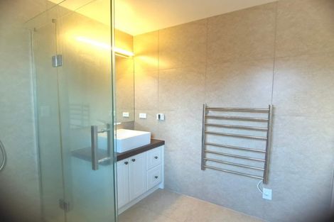 Photo of property in 48 Hughs Way, Flat Bush, Auckland, 2019