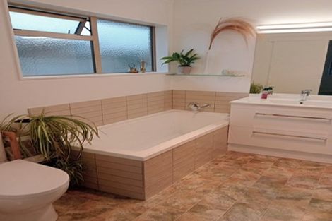 Photo of property in 12 Twickenham Close, Katikati, 3129