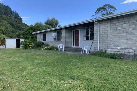 Photo of property in 290 Arthurstown Road, Ruatapu, Hokitika, 7883