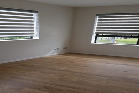 Photo of property in 9a Becroft Drive, Forrest Hill, Auckland, 0620