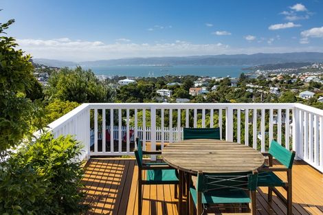 Photo of property in 72 Ponsonby Road, Karori, Wellington, 6012