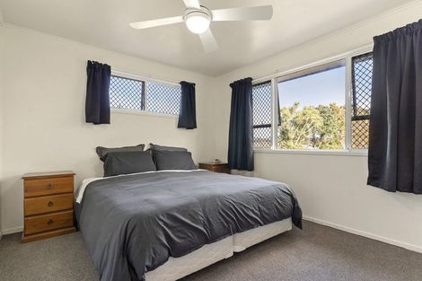 Photo of property in 20 Newham Place, Henderson, Auckland, 0612