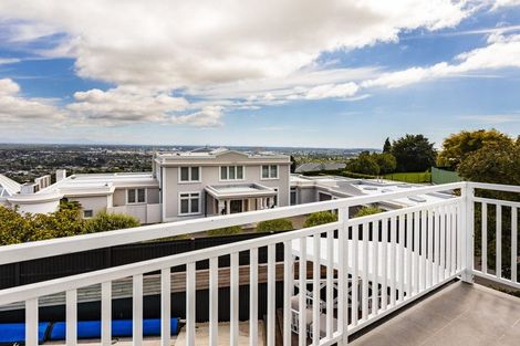 Photo of property in 81a Dyers Pass Road, Cashmere, Christchurch, 8022