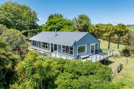 Photo of property in 47 Merril Road, Paparoa, 0571