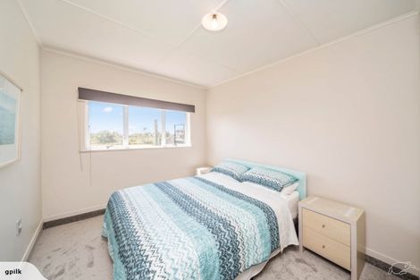 Photo of property in 20 Battiscombe Terrace, Waitara, 4320