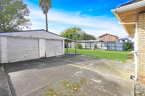 Photo of property in 16 Valentine Street, Papakura, 2110