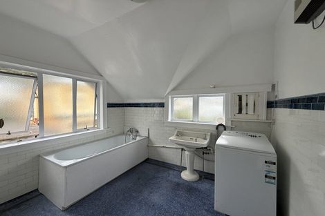 Photo of property in 30 Austin Street, Mount Victoria, Wellington, 6011