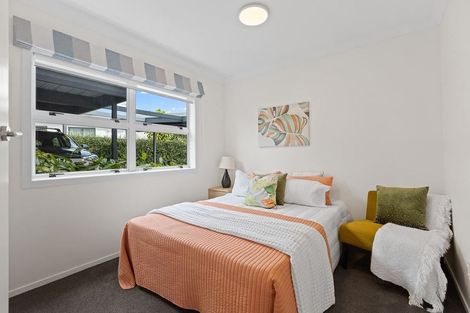 Photo of property in 2/133 Shakespeare Road, Milford, Auckland, 0620
