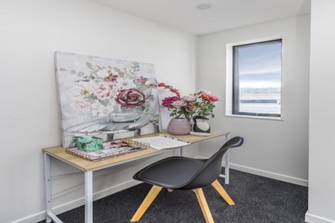 Photo of property in 49 John Street, Stokes Valley, Lower Hutt, 5019