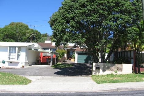 Photo of property in 2/20 Manuwai Road, Torbay, Auckland, 0630