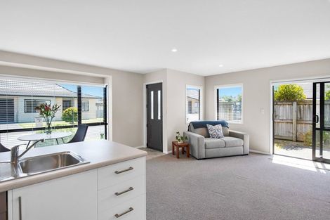 Photo of property in Georgia Estate, 14/3 Georgia Grove, Paraparaumu, 5032