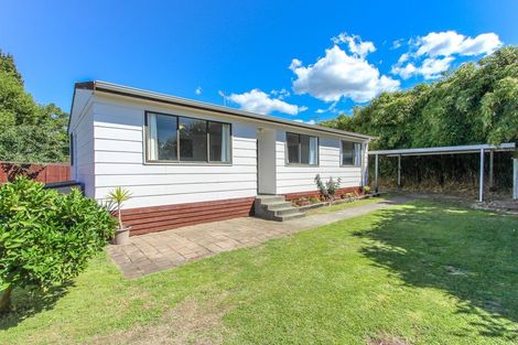 Photo of property in 3c Farnworth Avenue, Holdens Bay, Rotorua, 3010