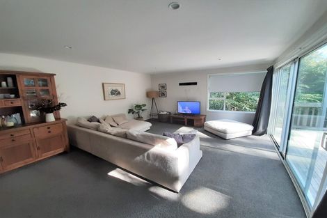 Photo of property in 18a Anakiwa Place, Milford, Auckland, 0620