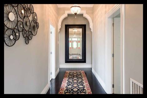 Photo of property in 35 Everest Street, Khandallah, Wellington, 6035