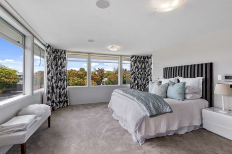 Photo of property in 10 Royds Street, Fendalton, Christchurch, 8014