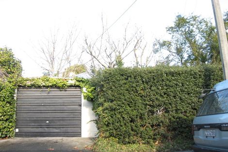 Photo of property in 94 Holly Road, St Albans, Christchurch, 8014